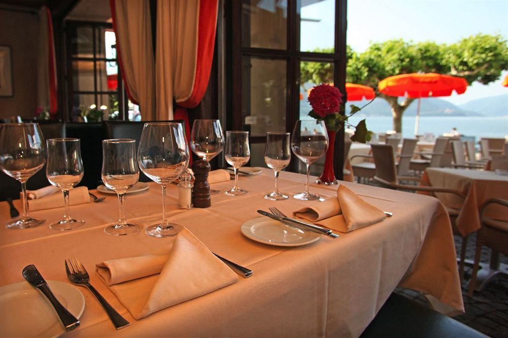 Piazza & Restaurants Hotel